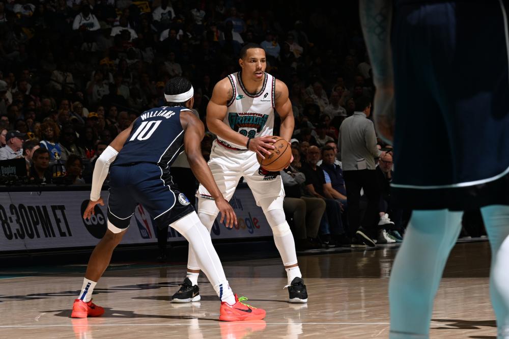 他成熟的比 他成熟的比