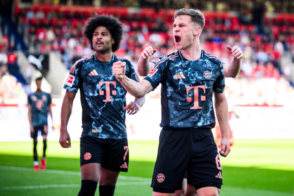 曼联欧联杯收入曝光，难摊财政困境，卡塞米罗工资成压力！拉爵票价引发争议.